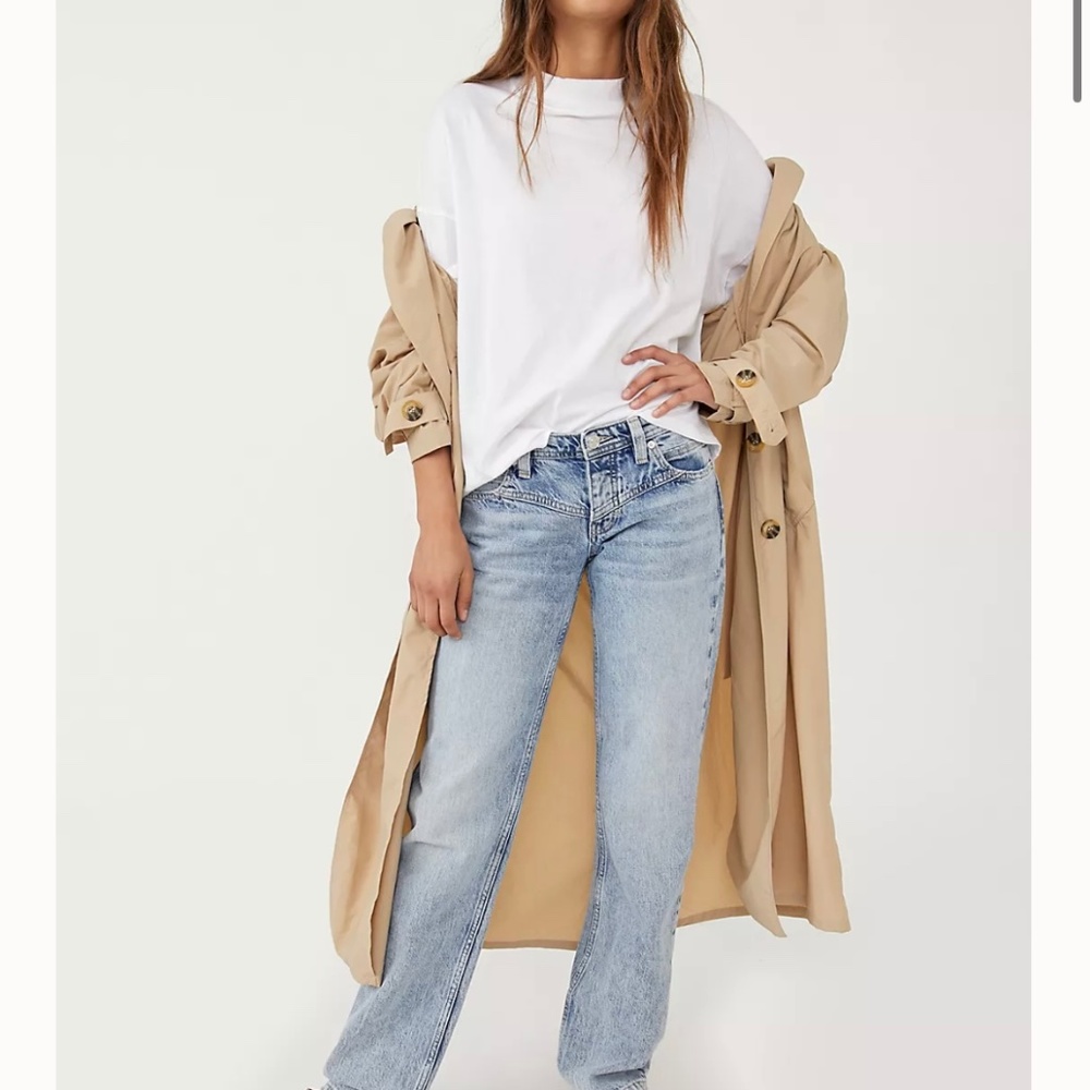 Shelby Low-Rise Boyfriend Jeans